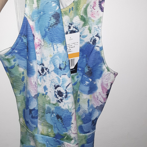 Floral Dress - Picture 1 of 2